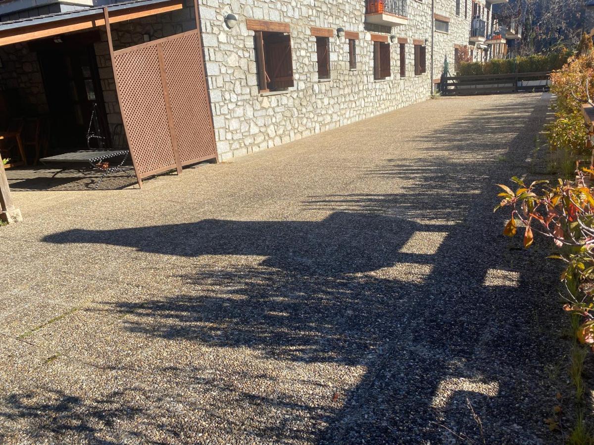 Check-In Casas Cumbre De Benasque Apartment Eriste Exterior photo